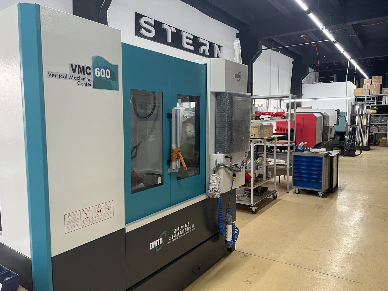 Фрезерный станок ЧПУ DMTG VMC600